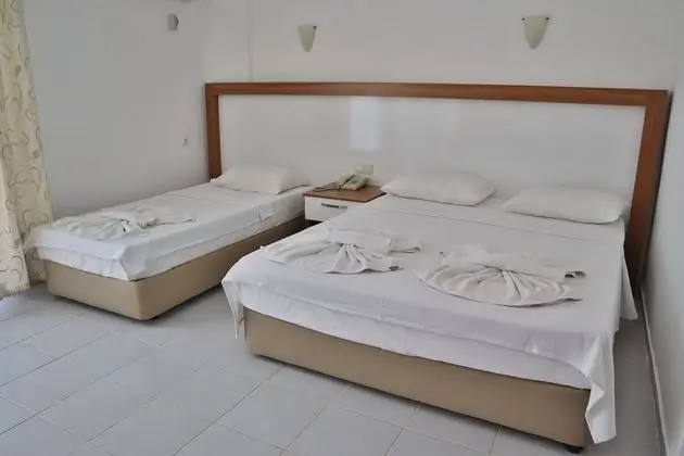 Standard Oda, 1 Yatak Odası, Havuz Manzaralı