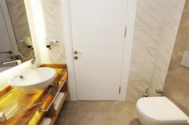 Apartment, Kara veya Havuz Manzaralı