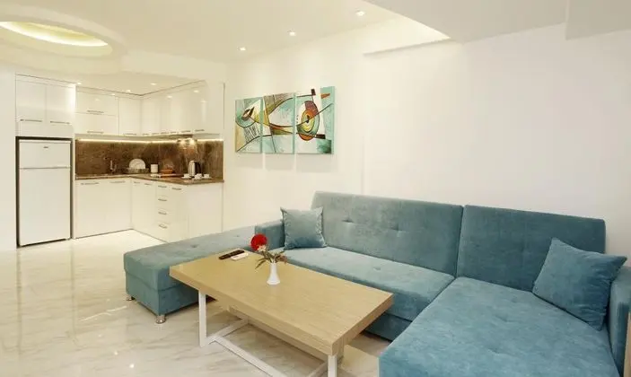 Apartment, Şehir Manzaralı