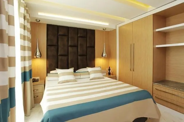 Apartment, Şehir Manzaralı