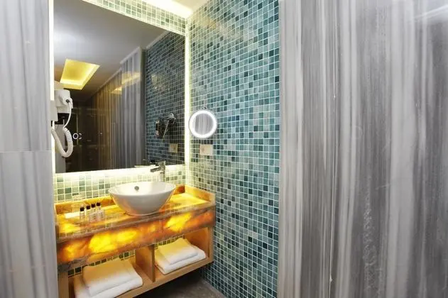 Apartment, Şehir Manzaralı