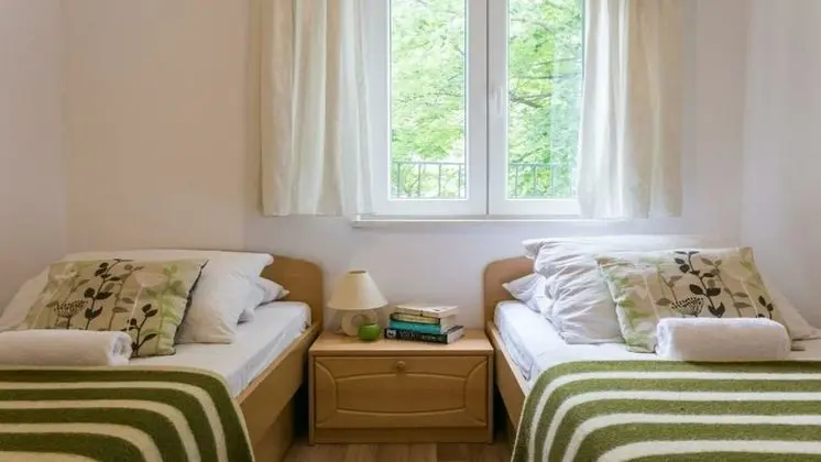 Apart Daire, Dağ Manzaralı