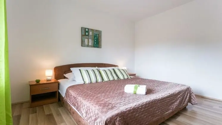 Apart Daire, Dağ Manzaralı