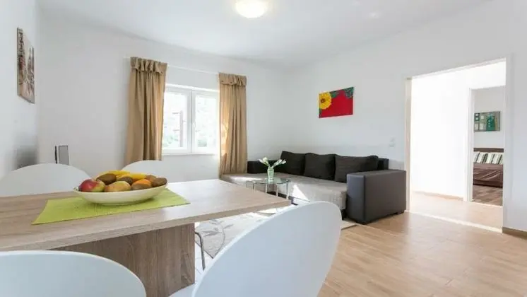 Apart Daire, Dağ Manzaralı