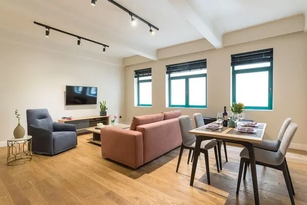 Deluxe Apart Daire