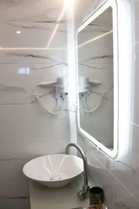 Tek Büyük Yataklı Oda, Deniz Manzaralı