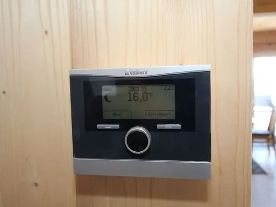 Ev