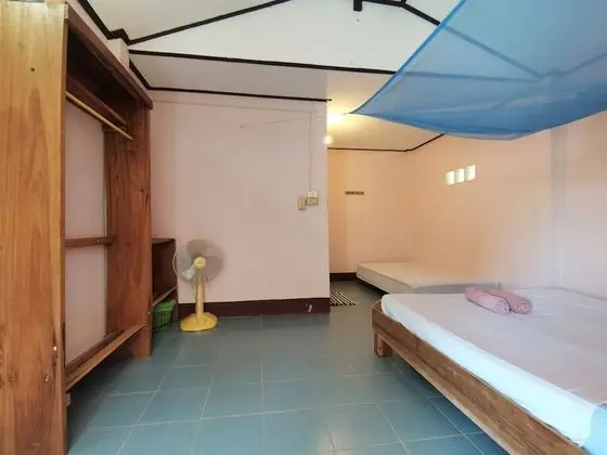 Family Oda (Aircon 3 Person)