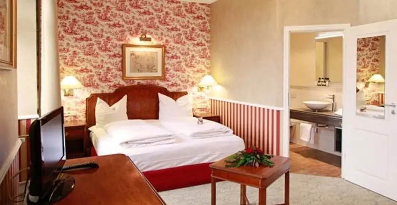 Superior Tek Büyük Yataklı Oda