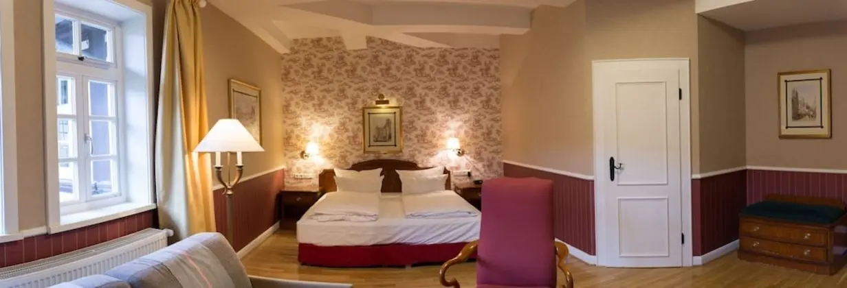 Superior Tek Büyük Yataklı Oda