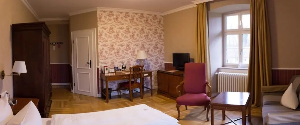 Superior Tek Büyük Yataklı Oda