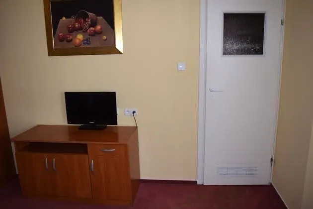 Basic Oda, 2 Tek Kişilik Yatak, Sigara İçilmez