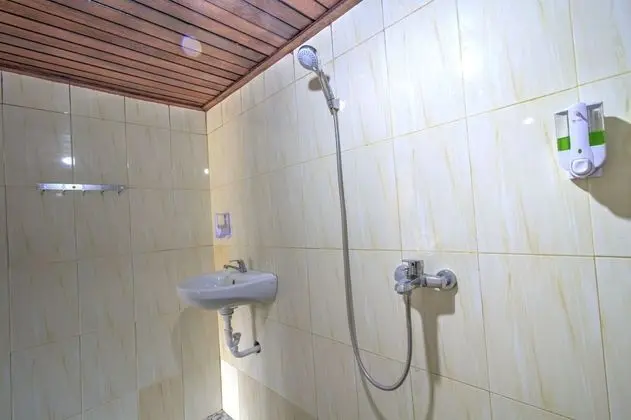 Deluxe Oda, Havuz Manzaralı