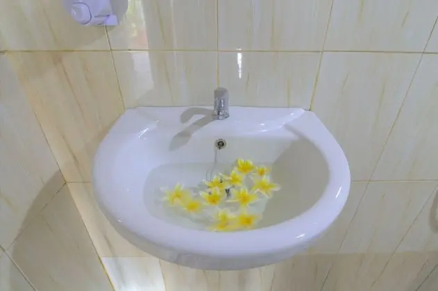 Deluxe Oda, Havuz Manzaralı