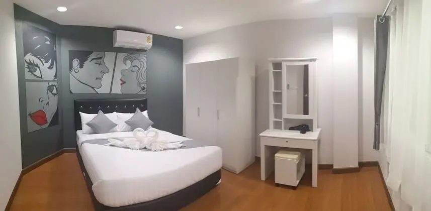 Deluxe Tek Büyük Yataklı Oda