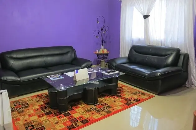 Deluxe Tek Büyük veya İki Ayrı Yataklı Oda (Self-catering)