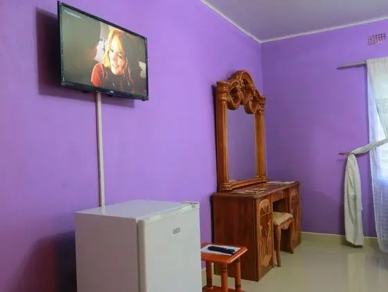 Deluxe Tek Büyük veya İki Ayrı Yataklı Oda (Self-catering)