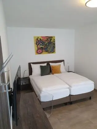 Classic Tek Büyük veya İki Ayrı Yataklı Oda