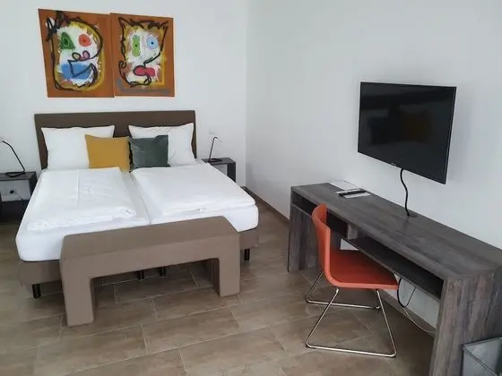 Classic Üç Kişilik Oda