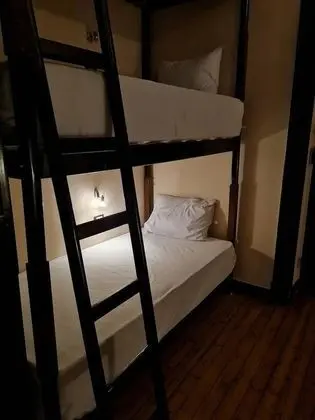 Deluxe Ortak Ranzalı Oda