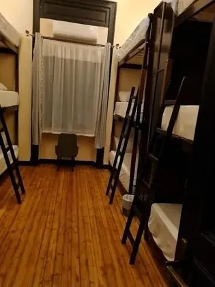 Deluxe Ortak Ranzalı Oda