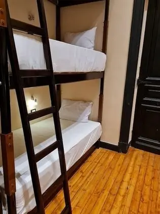 Deluxe Ortak Ranzalı Oda