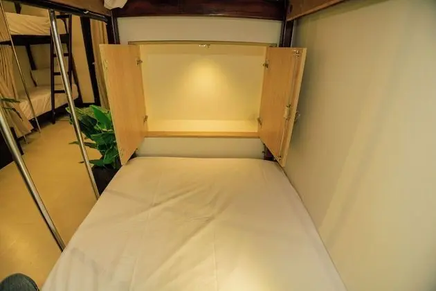 Deluxe Ortak Ranzalı Oda