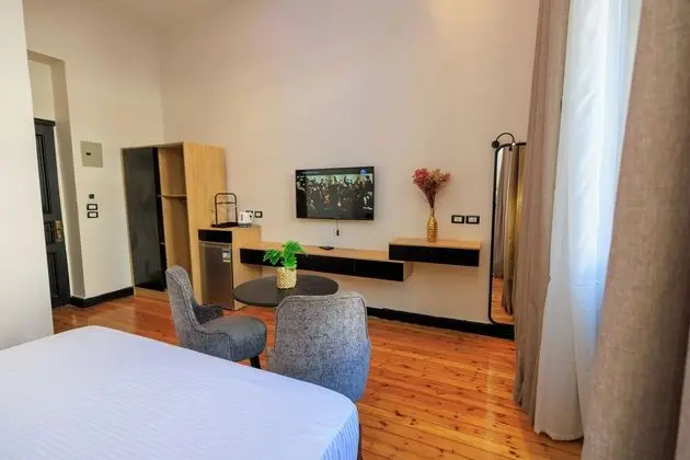 Deluxe Tek Büyük Yataklı Oda