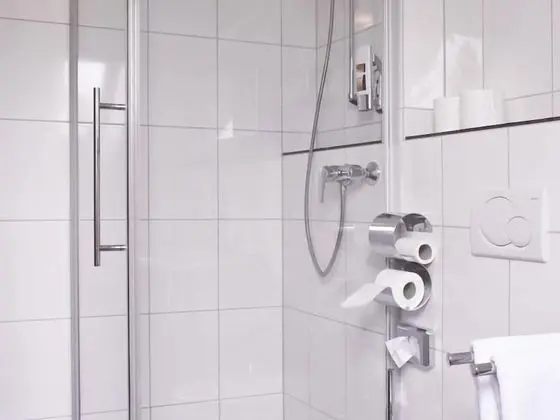 Tek Kişilik Oda, Banyolu/Duşlu