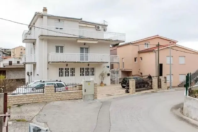 Apart Daire (Knez - 100 m from beach - A1(4))