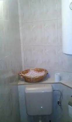 Ev (Knez - with private pool - H(8+6))