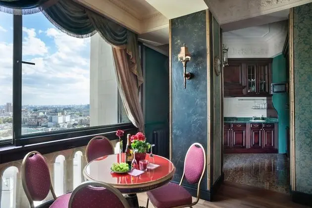 Deluxe Apart Daire