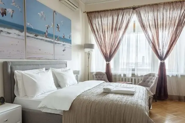 Luxury Apart Daire, Şehir Manzaralı