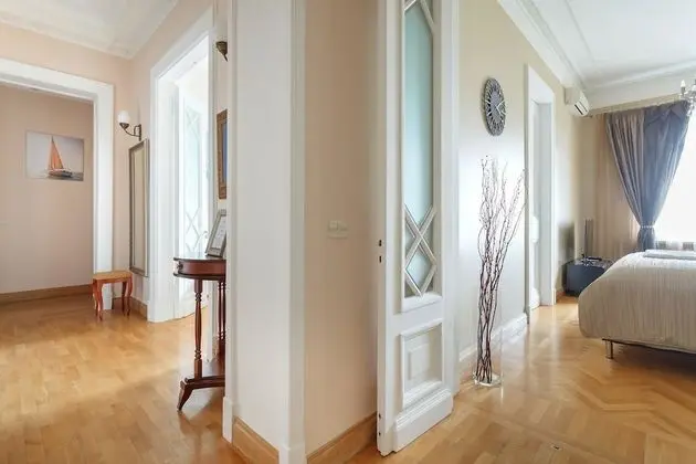 Luxury Apart Daire, Şehir Manzaralı