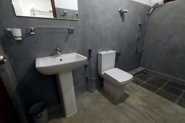 Standard Tek Büyük Yataklı Oda, Ortak Banyo