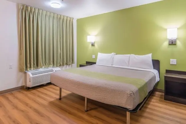 Standard Oda, 1 En Büyük (King) Boy Yatak, Sigara İçilmez, Buzdolabı ve Mikrodalga
