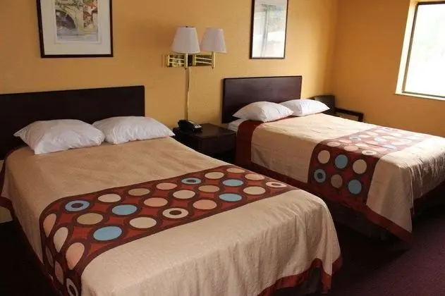 Oda, 1 Çift Kişilik Yatak, Engellilere Uygun, Sigara İçilmez