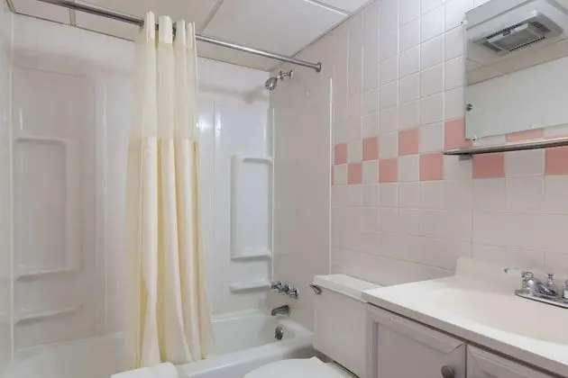 Oda, 2 Çift Kişilik Yatak