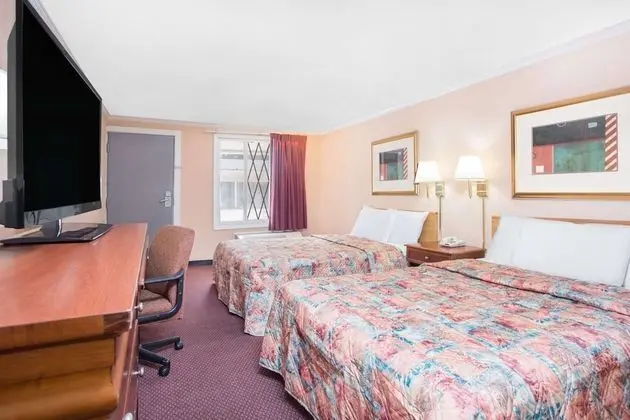 Oda, 2 Çift Kişilik Yatak, Sigara İçilmez