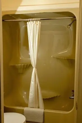 Oda, 1 En Büyük (King) Boy Yatak, Sigara İçilmez