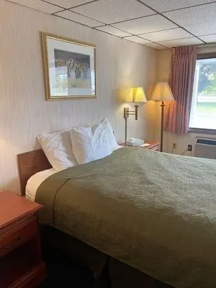 Standard Oda, 1 Büyük (Queen) Boy Yatak, Sigara İçilmez (Pet Friendly)
