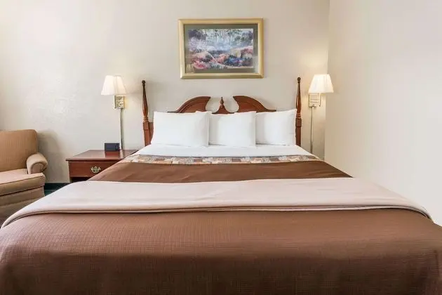 Oda, 1 En Büyük (King) Boy Yatak