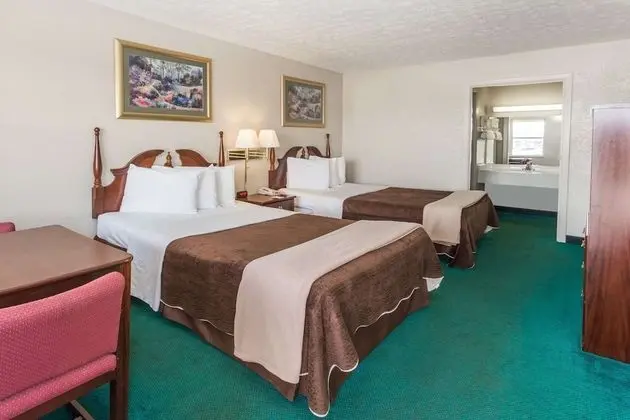 Oda, 2 Çift Kişilik Yatak