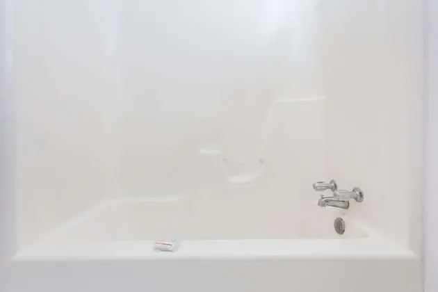 Oda, 1 En Büyük (King) Boy Yatak, Sigara İçilebilir