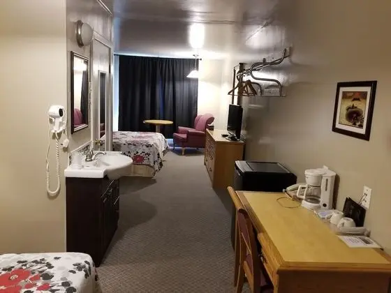 Standard Oda, 2 Büyük (Queen) Boy Yatak, Sigara İçilmez