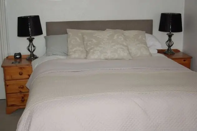 Tek Büyük Yataklı Oda, Avlu Manzaralı