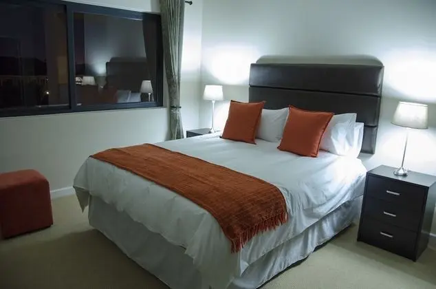 Luxury Apart Daire, 2 Yatak Odası, Kanal Manzaralı, Göl Kenarı