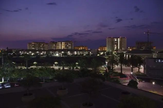 Luxury Apart Daire, 2 Yatak Odası, Kanal Manzaralı, Göl Kenarı