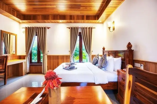 Deluxe Tek Büyük Yataklı Oda, 1 En Büyük (King) Boy Yatak, Balkon, Dağ Manzaralı