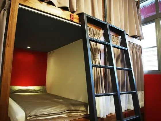 Ortak Ranzalı Oda, Sadece kadınlar için